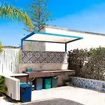 Con Piscina Marina Alcamo